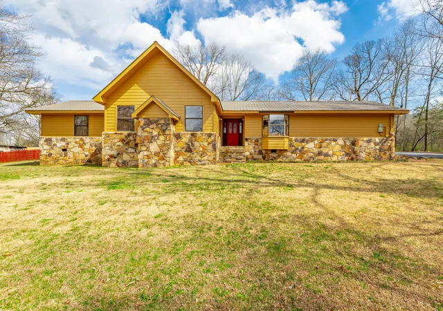 Photo 1 of Single family home for sale at 9973 Miller Rd, Soddy Daisy, TN 37379 | MLS# 1530187 | Listing updated on 2026-07-20
