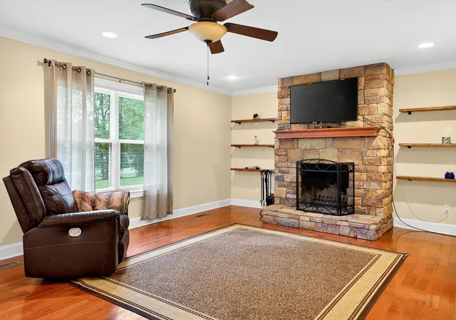 Homes for sale in Chattanooga, TN | 2508 Gunbarrel Rd, Chattanooga, TN 37421 | MLS# 1535780