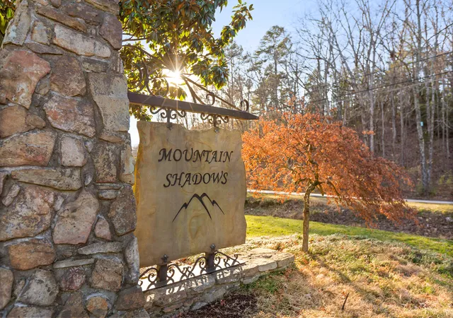 2nd image of 9326 Royal Mountain Dr, Chattanooga, TN 37421 | MLS# 1530168