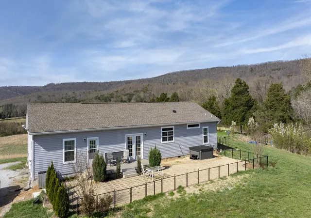 2nd image of 4637 Ideal Valley Rd, Spring City, TN 37381 | MLS# 1530537