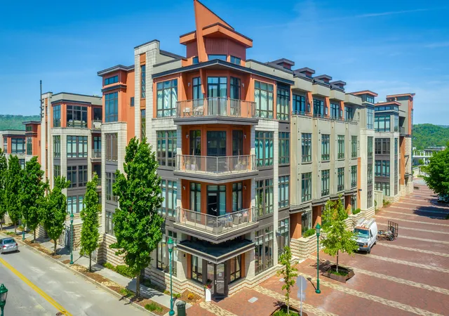 Photo 2 of House for sale at 191 Walnut St #110, Chattanooga, TN 37403 | MLS# 1530339 | Listing updated on 2026-04-24