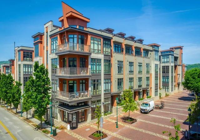 Photo 4 of House for sale at 191 Walnut St #110, Chattanooga, TN 37403 | MLS# 1530339 | Listing updated on 2026-04-24