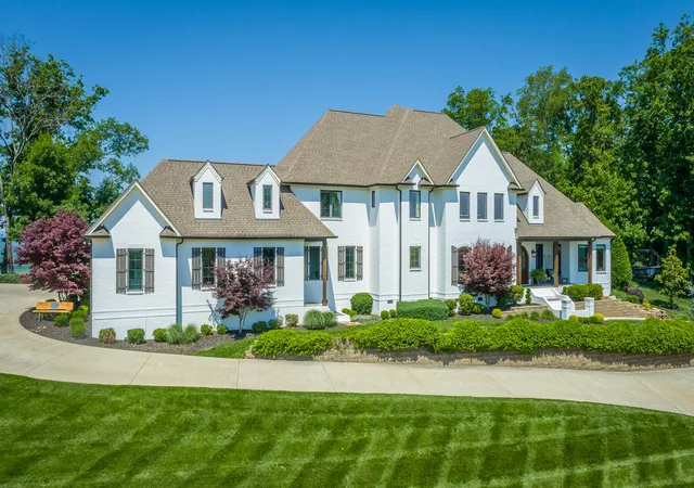 Photo 4 of Single family home for sale at 8269 Balata Dr, Ooltewah, TN 37363 | MLS# 1530941 | Listing updated on 2026-09-22