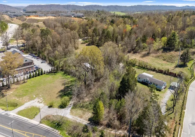 5th image of 4971 Lillie Ln, Ooltewah, TN 37363 | MLS# 1530950
