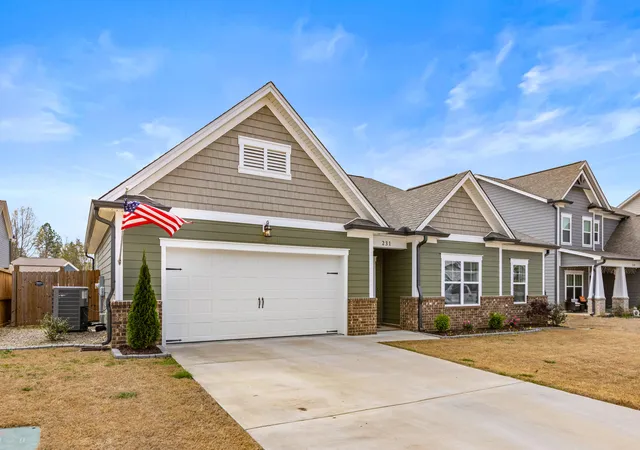 Photo 1 of Single family home for sale at 231 Winchester Dr, Rossville, GA 30741 | MLS# 1530711 | Listing updated on 2026-06-03