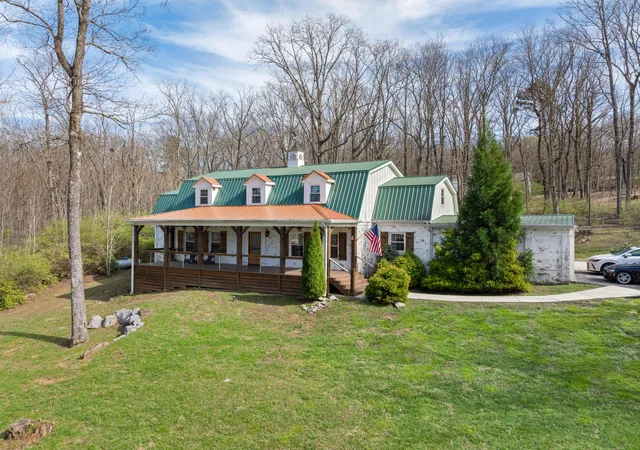 1st image of 1022 River Bend Rd, Chattanooga, TN 37419 | MLS# 1530908