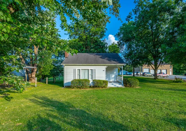 Homes for sale in Kimball, TN | 1010 Main St, Kimball, TN 37347 | MLS# 1530555
