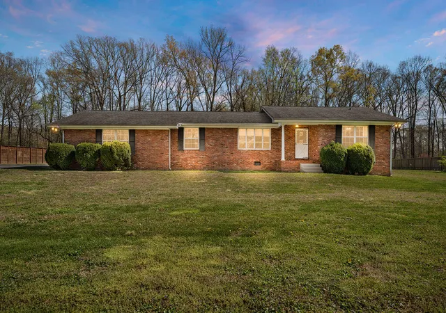 Photo 2 of Single family home for sale at 6914 Star Lite, Hixson, TN 37343 | MLS# 1530641 | Listing updated on 2026-09-08