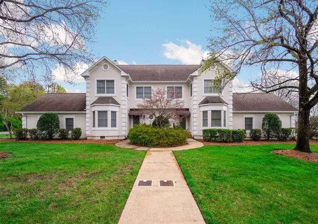 2nd image of 2003 Clearfield Ln, Chattanooga, TN 37405 | MLS# 1531116