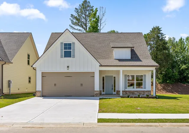 Homes for sale in Ringgold, GA | 627 Willow Grove Ct, Ringgold, GA 30736 | MLS# 1530831