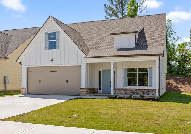 Homes for sale in Ringgold, GA | 627 Willow Grove Ct, Ringgold, GA 30736 | MLS# 1530831