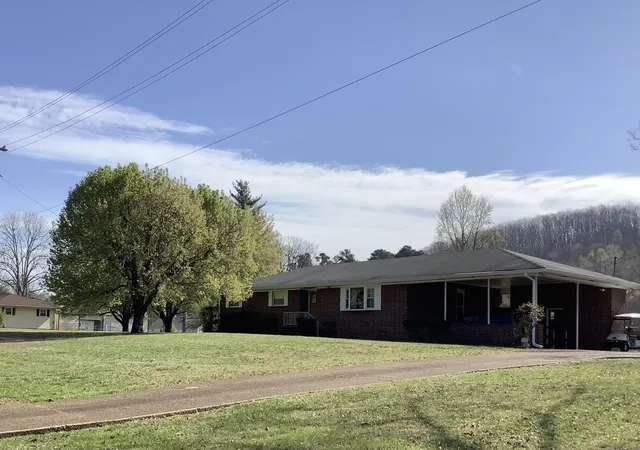 Homes for sale in Ringgold, GA | 506 Graysville Rd, Ringgold, GA 30736 | MLS# 1530763