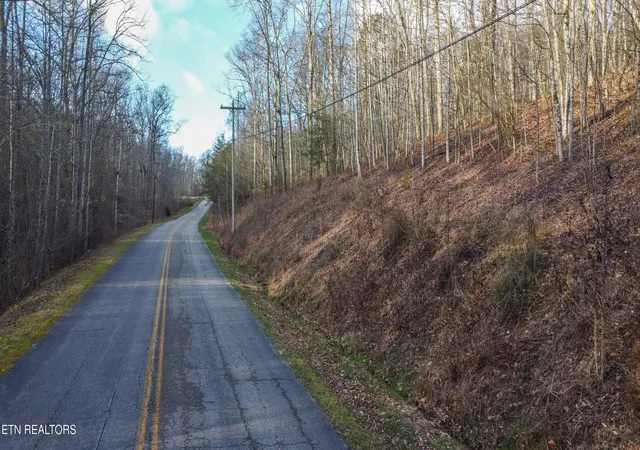 Photo 3 of Land for sale at 00 Hidden Oaks Rd, Rockwood, TN 37854 | MLS# 1530824 | Listing updated on 2026-03-23