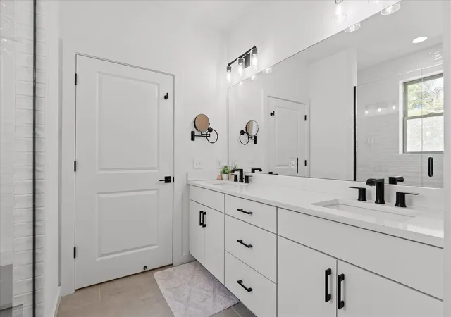 Homes for sale in Chattanooga, TN | 895 Cherokee Blvd #105, Chattanooga, TN 37405 | MLS# 1532222