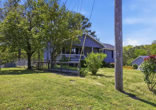 Photo 3 of Single family home for sale at 6814 Savannah Ests Dr, Harrison, TN 37341 | MLS# 1530900 | Listing updated on 2026-09-02