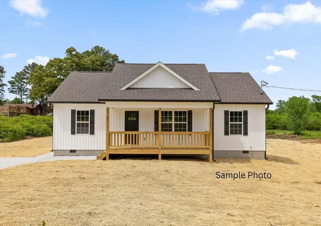 1st image of 121 Nike Dr Ne, Calhoun, GA 30701 | MLS# 1536470