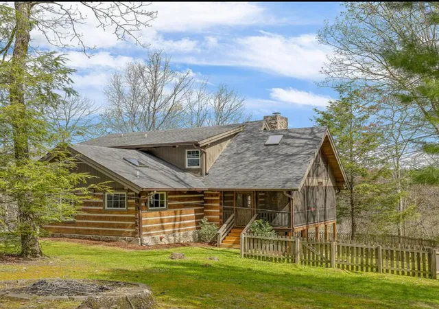 2nd image of 2318 Little Bend Rd, Signal Mountain, TN 37377 | MLS# 1532548