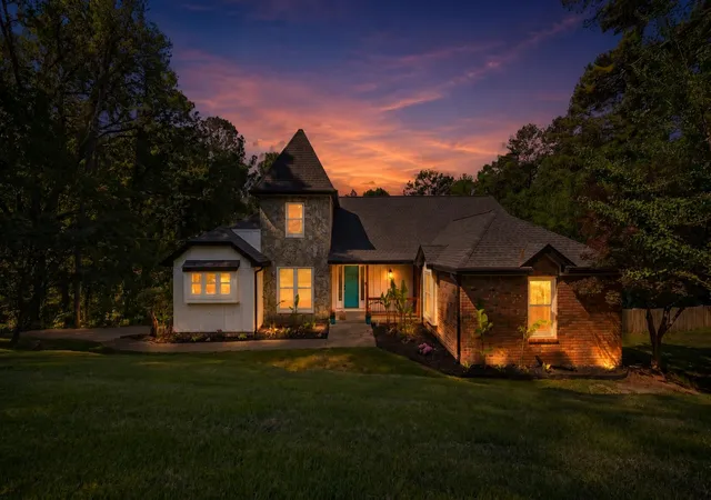 Homes for sale in Chattanooga, TN | 3591 Kings Rd, Chattanooga, TN 37416 | MLS# 1533071