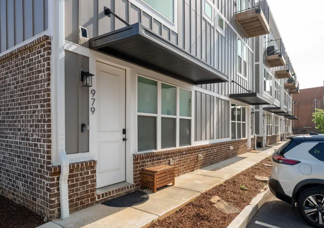 Homes for sale in Chattanooga, TN | 979 Montague Pl, Chattanooga, TN 37408 | MLS# 1531677
