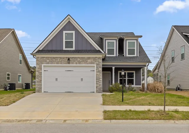 Photo 1 of Single family home for sale at 1046 Silverpine Dr, Chattanooga, TN 37421 | MLS# 1531579 | Listing updated on 2026-09-25