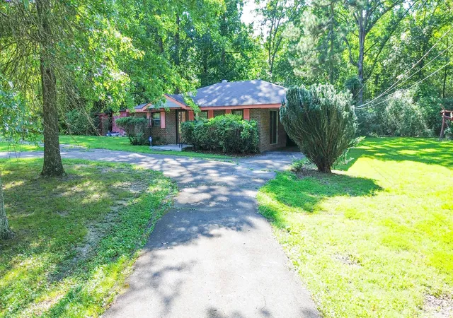 4th image of 8014 Bork Memorial Dr, Ooltewah, TN 37363 | MLS# 1531479