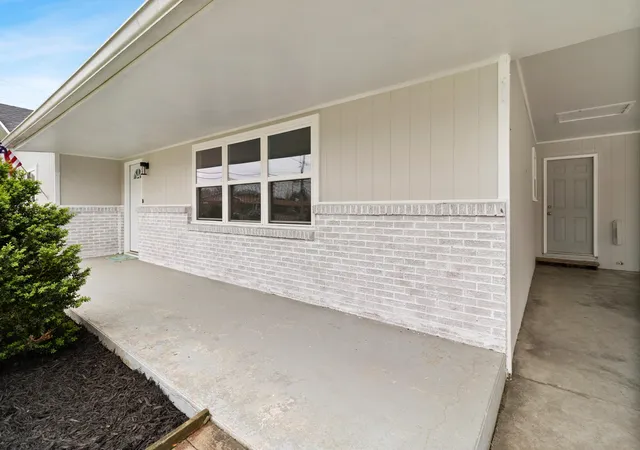 Photo 3 of Single family home for sale at 1103 Clingan Ridge Dr NW, Cleveland, TN 37312 | MLS# 1531580 | Listing updated on 2026-09-05