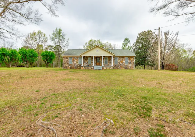 Photo 2 of Single family home for sale at 204 Dodd Rd, Ringgold, GA 30736 | MLS# 1531756 | Listing updated on 2026-05-05