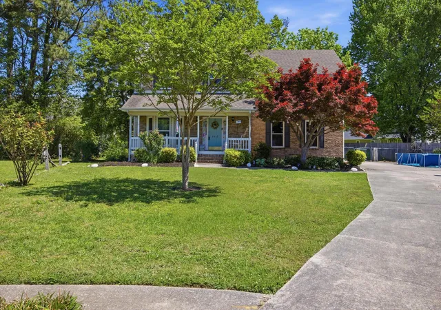 Photo 2 of Single family home for sale at 1012 Tall Oak Ln, Chattanooga, TN 37421 | MLS# 1531684 | Listing updated on 2026-08-17