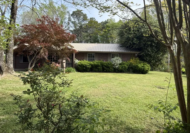 2nd image of 221 Chota Cir, La Fayette, GA 30728 | MLS# 1532225
