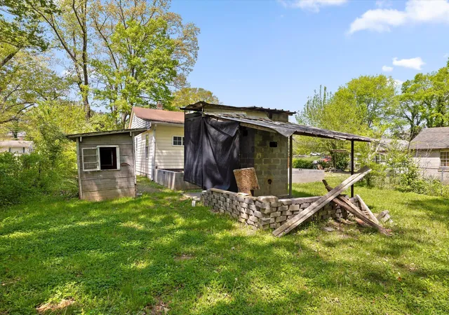 Photo 30 of Single family home for sale at 406 S Germantown Rd, Chattanooga, TN 37411 | MLS# 1532312 | Listing updated on 2026-09-01
