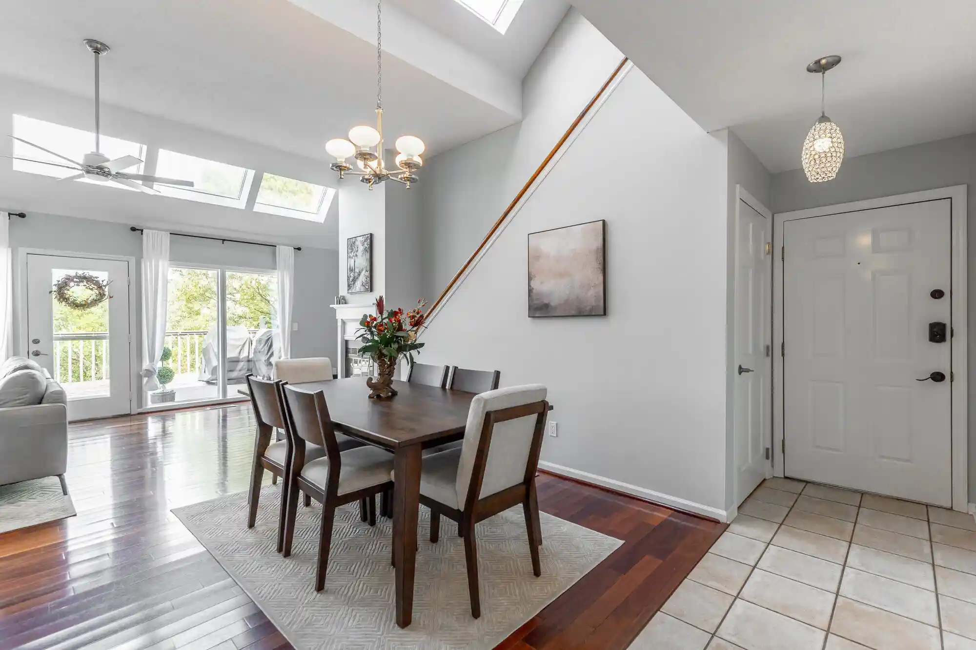 Listing Photo 2 - Condo for sale in 120 Douglas St located at 120 Douglas St, Chattanooga, TN 37403 - Unit #B5