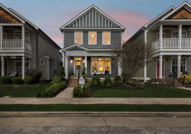 Homes for sale in Chattanooga, TN | 619 E 16th St, Chattanooga, TN 37408 | MLS# 1532230