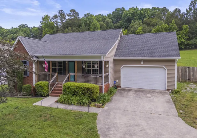 Homes for sale in Chickamauga, GA | 1723 Garretts Chapel Rd, Chickamauga, GA 30707 | MLS# 1532583