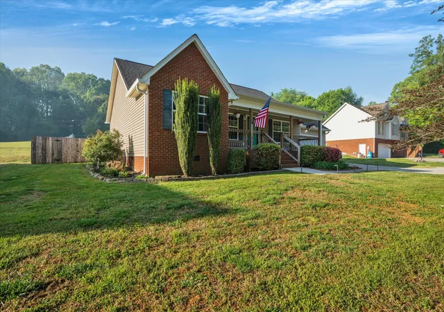Homes for sale in Chickamauga, GA | 1723 Garretts Chapel Rd, Chickamauga, GA 30707 | MLS# 1532583