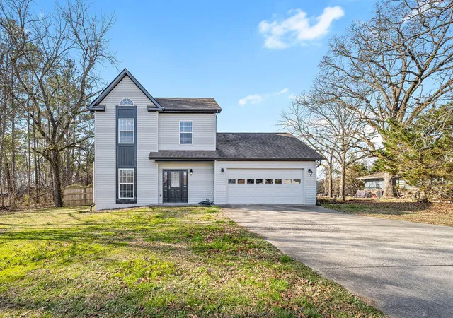 Photo 2 of Single family home for sale at 7506 Hewitt Ln, Chattanooga, TN 37421 | MLS# 1532271 | Listing updated on 2026-04-10