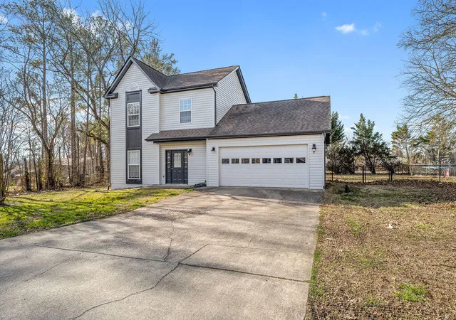 Photo 3 of Single family home for sale at 7506 Hewitt Ln, Chattanooga, TN 37421 | MLS# 1532271 | Listing updated on 2026-04-10