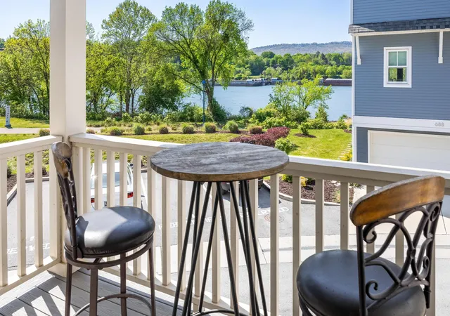 3rd image of 691 Mariner Wy, Chattanooga, TN 37402