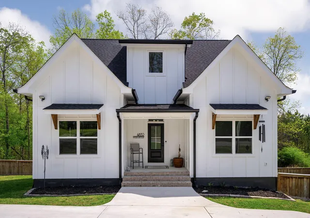 1st image of 4632 Pattentown Rd, Ooltewah, TN 37363 | MLS# 1532371