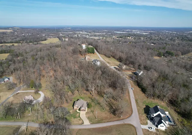 Homes for sale in Lewisburg, TN | 19 Skyline Dr S, Lewisburg, TN 37091 | MLS# 1532459