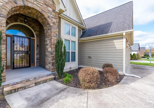 Homes for sale in Ringgold, GA | 132 Holly Oak Ln, Ringgold, GA 30736 | MLS# 1536049