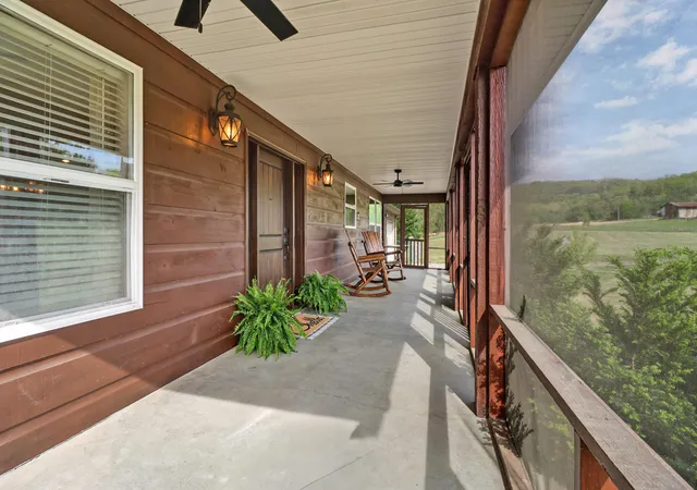 Homes for sale in Pikeville, TN | 137 Whirlwind Ln, Pikeville, TN 37367 | MLS# 1532651