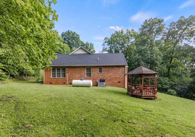 Homes for sale in South Pittsburg, TN | 3850 Stagecoach Rd, South Pittsburg, TN 37380 | MLS# 1532696