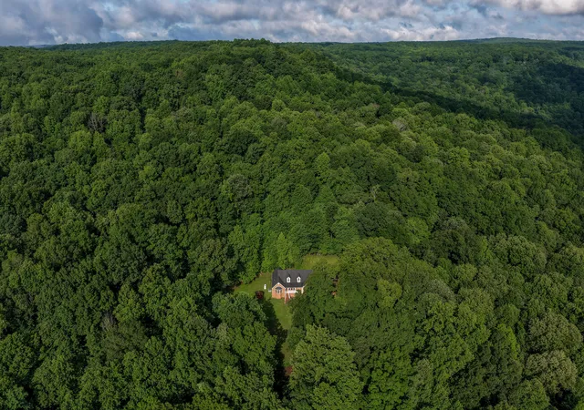 Homes for sale in South Pittsburg, TN | 3850 Stagecoach Rd, South Pittsburg, TN 37380 | MLS# 1532696