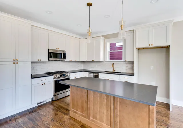 Homes for sale in Chattanooga, TN | 1297 Thomas Ave, Chattanooga, TN 37409 | MLS# 1532634