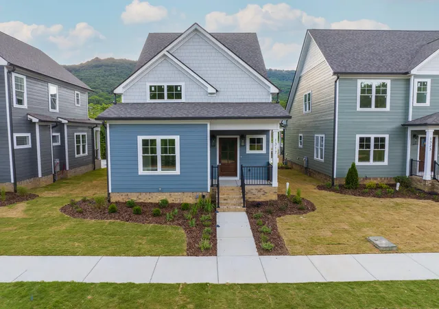 Homes for sale in Chattanooga, TN | 1317 Thomas Ave #8, Chattanooga, TN 37409 | MLS# 1532636