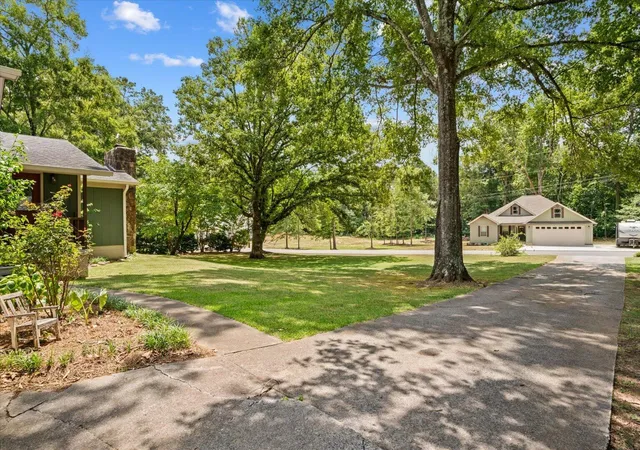 Photo 3 of Single family home for sale at 539 Wildwood Dr, Chatsworth, GA 30705 | MLS# 1538513 | Listing updated on 2026-08-17
