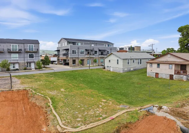 Homes for sale in Chattanooga, TN | 1604 Fagan St, Chattanooga, TN 37408 | MLS# 1532765