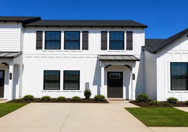 Townhouse for sale at 6632 Monarch Cir #60, Hixson, TN 37343 | MLS# 1532862
