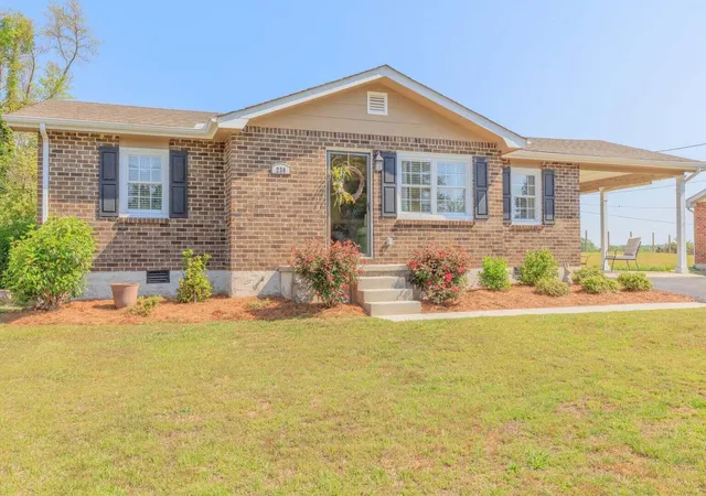 Homes for sale in La Fayette, GA | 239 Langley Dr, La Fayette, GA 30728 | MLS# 1532893