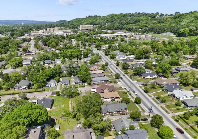 4th image of 301 Glenwood Dr, Chattanooga, TN 37404 | MLS# 1533201